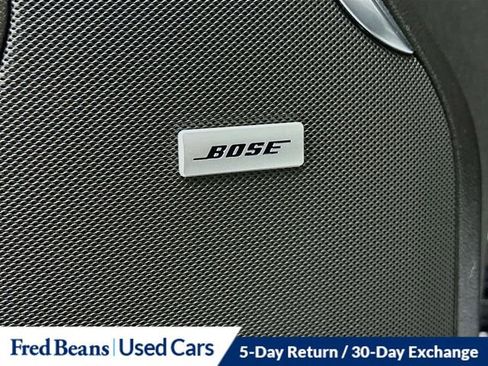 Used 2022 GMC Yukon Denali w/ Denali Premium Package image 21