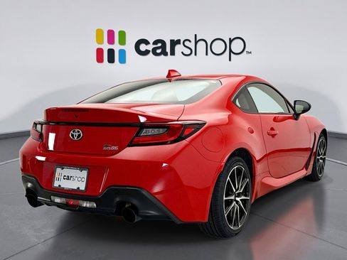 Used 2023 Toyota GR86 image 5