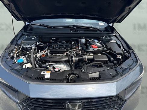 Used 2025 Honda Accord LX image 17