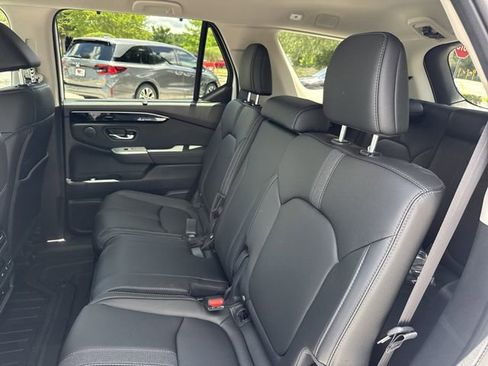 New 2026 Honda Pilot EX-L image 23