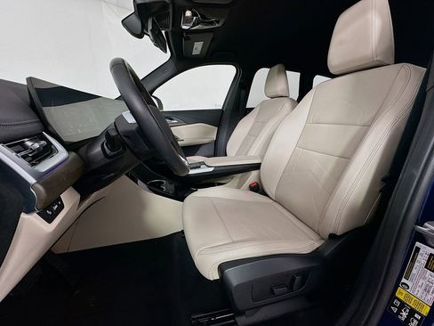 Certified 2023 BMW X1 xDrive28i w/ Convenience Package image 21