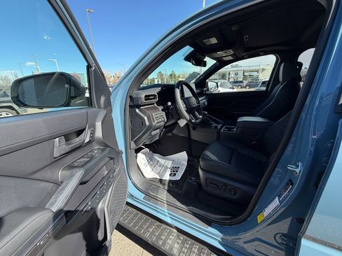 Used 2026 Toyota 4Runner TRD Off-Road Premium image 19