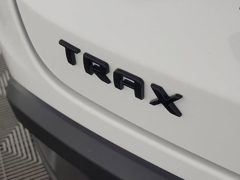 New 2026 Chevrolet Trax LT w/ Midnight Edition image 31