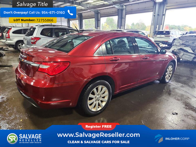 Used 2011 Chrysler 200 Touring w/ Cold Weather Group FWD image 4