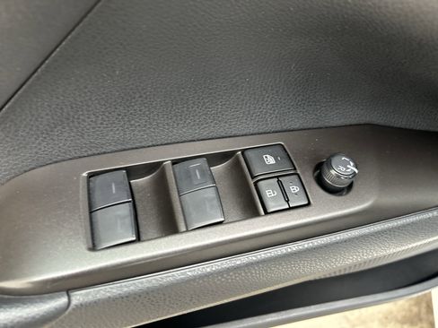 Certified 2023 Toyota Camry SE image 15