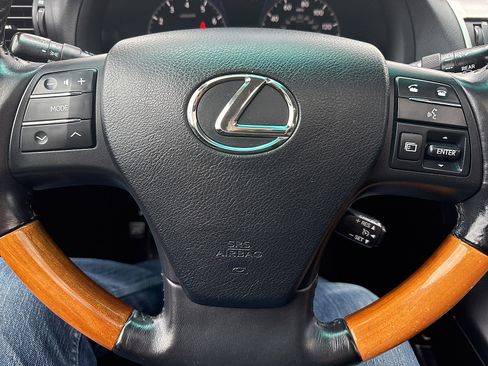 Used 2011 Lexus RX 350 AWD w/ Premium Pkg image 39