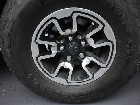 Used 2016 RAM 1500 Rebel w/ Luxury Group AWD/4WD image 10