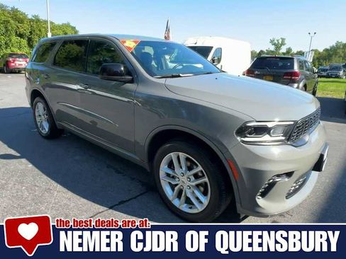 Used 2025 Dodge Durango GT AWD/4WD image 2
