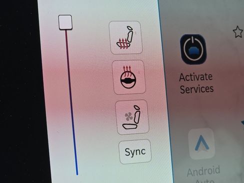 Used 2022 Jeep Wagoneer Series III w/ Flexible Seating Group image 6