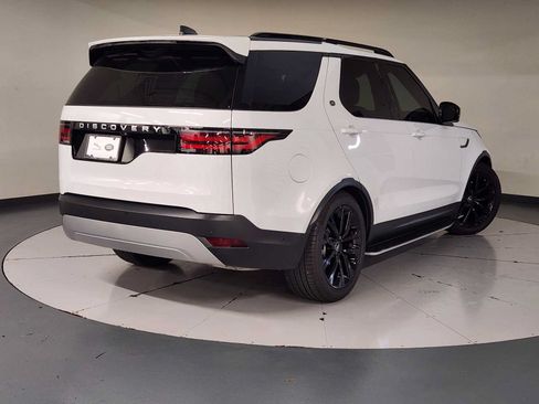 Used 2026 Land Rover Discovery S AWD/4WD image 2