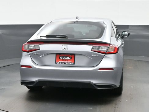 Used 2025 Honda Civic Sport image 5