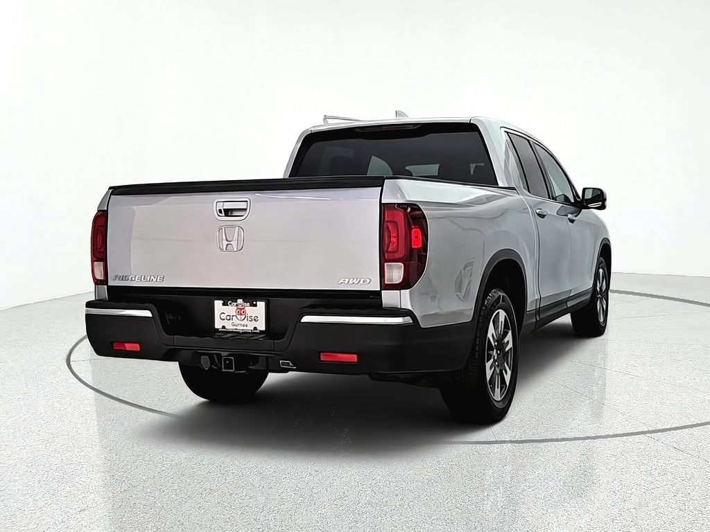 Used 2017 Honda Ridgeline RTL-T image 4