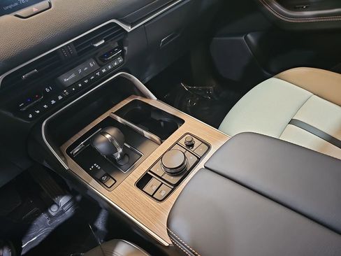 New 2026 MAZDA CX-90 3.3 Turbo w/ Premium Sport Pkg image 26