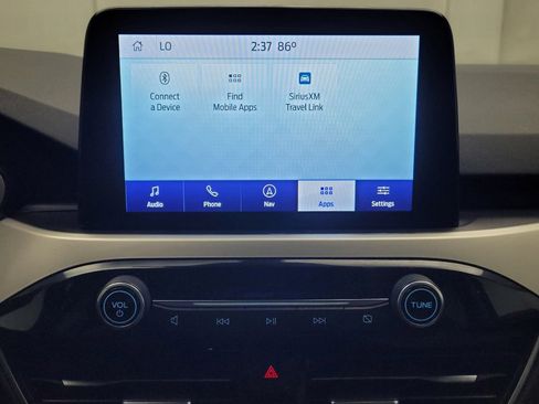 Used 2020 Ford Escape SE FWD image 25
