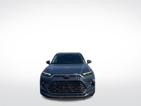 Used 2024 Toyota Grand Highlander Limited image 9