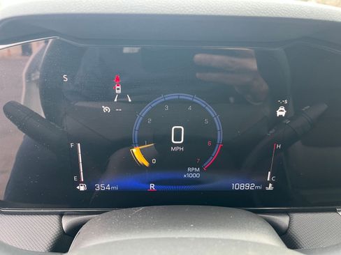 Used 2025 Chevrolet TrailBlazer LT image 34