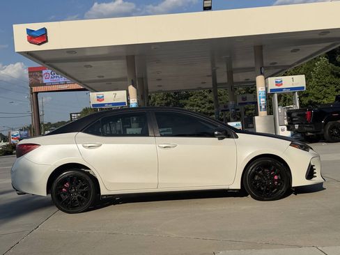 Used 2017 Toyota Corolla SE 50th Anniversary FWD image 25