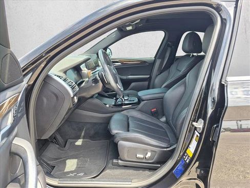 Used 2022 BMW X4 xDrive30i AWD/4WD image 16