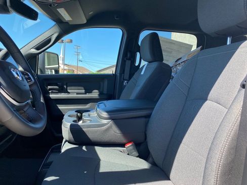 Used 2024 RAM 2500 Tradesman w/ Safety Group image 21