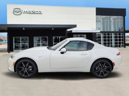 New 2026 MAZDA MX-5 Miata RF Grand Touring RWD image 3