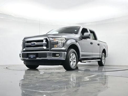 Used 2016 Ford F150 XLT RWD image 32