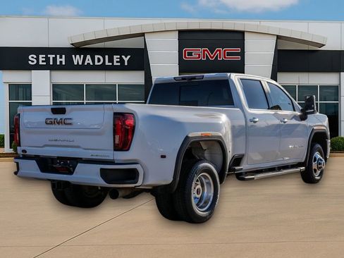 Used 2022 GMC Sierra 3500 Denali w/ Denali Ultimate Package image 7