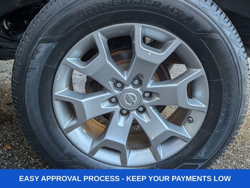 Used 2019 Nissan Frontier SL RWD image 43