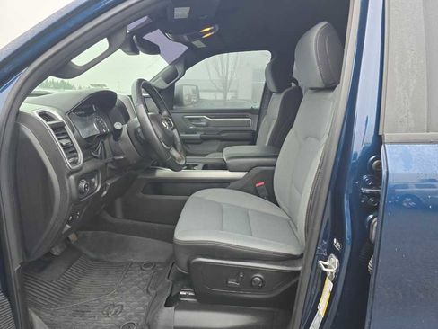 Used 2023 RAM 1500 Big Horn image 9