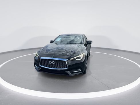 Used 2017 INFINITI Q60 2.0t w/ Premium Plus Package 2.0T image 3