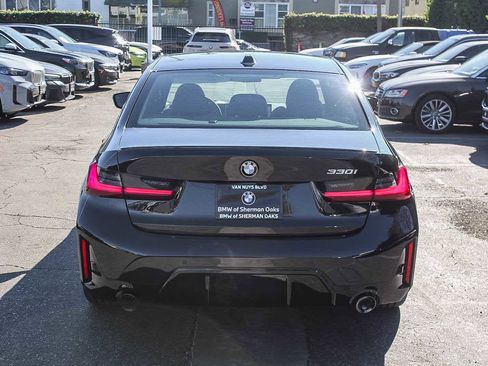 New 2026 BMW 330i Sedan w/ M Sport Package image 25