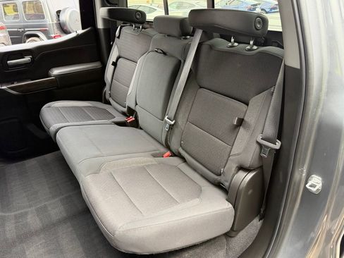 Used 2020 GMC Sierra 1500 Elevation image 32