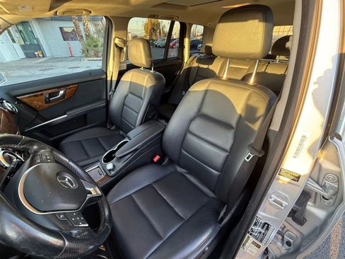 Used 2013 Mercedes-Benz GLK 350 GLK 350 4MATIC Sport Utility 4 w/ Premium 1 Pkg image 13