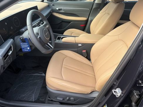 New 2026 Hyundai Sonata Limited FWD image 11