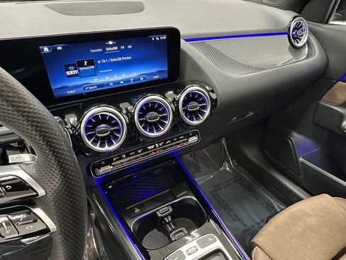 Certified 2025 Mercedes-Benz GLA 250 image 30