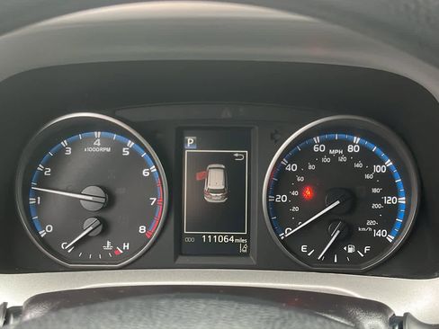 Used 2017 Toyota RAV4 LE image 14