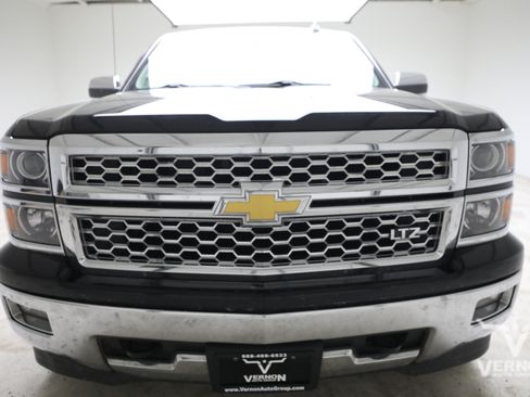 Used 2015 Chevrolet Silverado 1500 LTZ AWD/4WD image 7