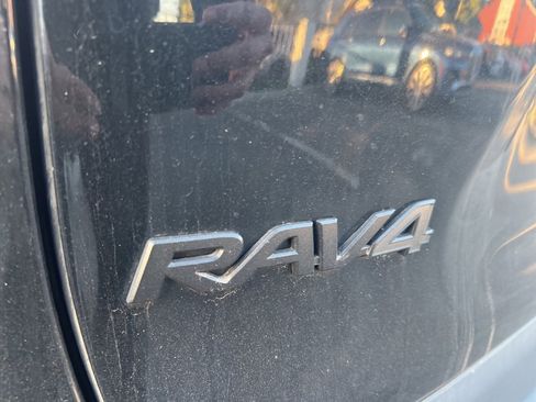 Used 2022 Toyota RAV4 TRD Off-Road image 11