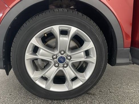 Used 2015 Ford Escape Titanium image 47