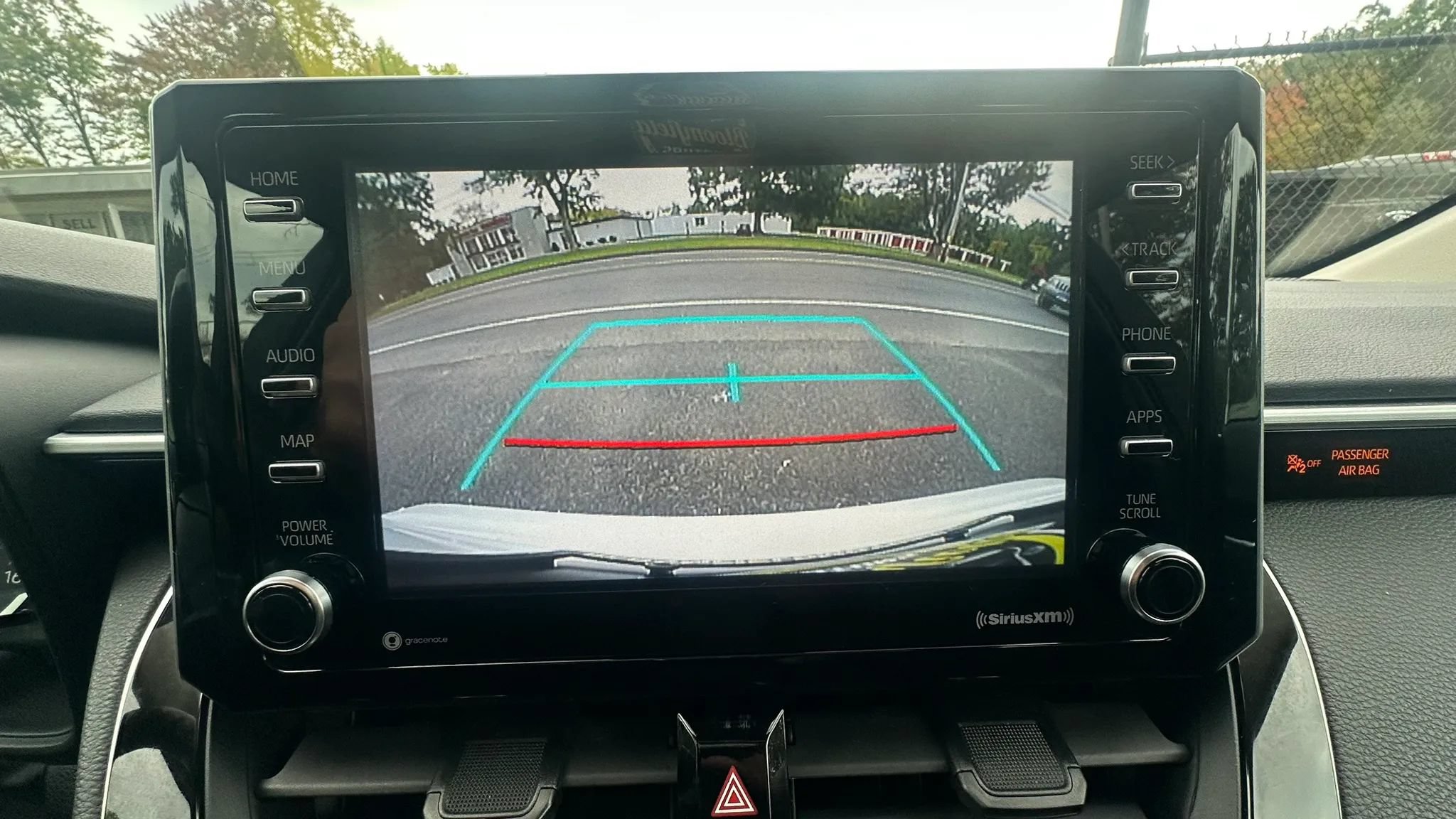 Used 2021 Toyota Corolla LE FWD image 21