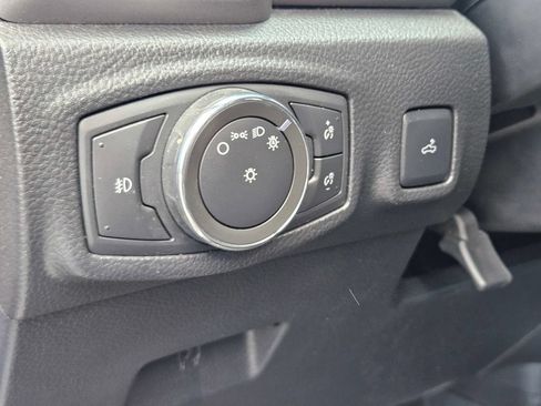 Used 2021 Ford Ranger XLT w/ Equipment Group 301A Mid AWD/4WD image 16