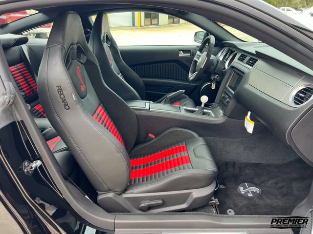 Used 2013 Ford Mustang Shelby GT500 RWD image 68