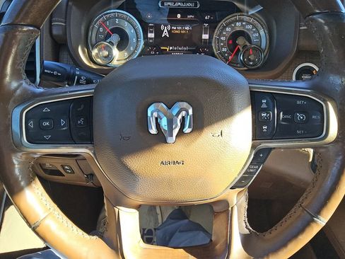 Certified 2019 RAM 1500 Limited image 25