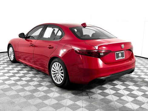 Used 2022 Alfa Romeo Giulia Sprint image 5