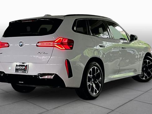 Certified 2025 BMW X3 xDrive30i w/ M Sport Package AWD/4WD image 12