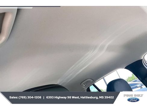 Used 2024 Chevrolet Trax LT FWD image 17