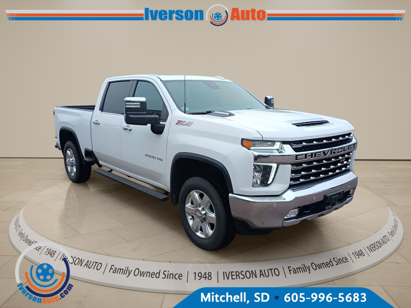 Used 2022 Chevrolet Silverado 2500 LTZ w/ LTZ Premium Package AWD/4WD image 3