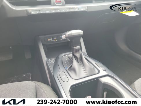 New 2026 Kia K4 FWD image 18