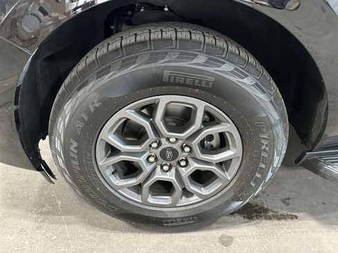 Used 2025 Ford Expedition Active image 22