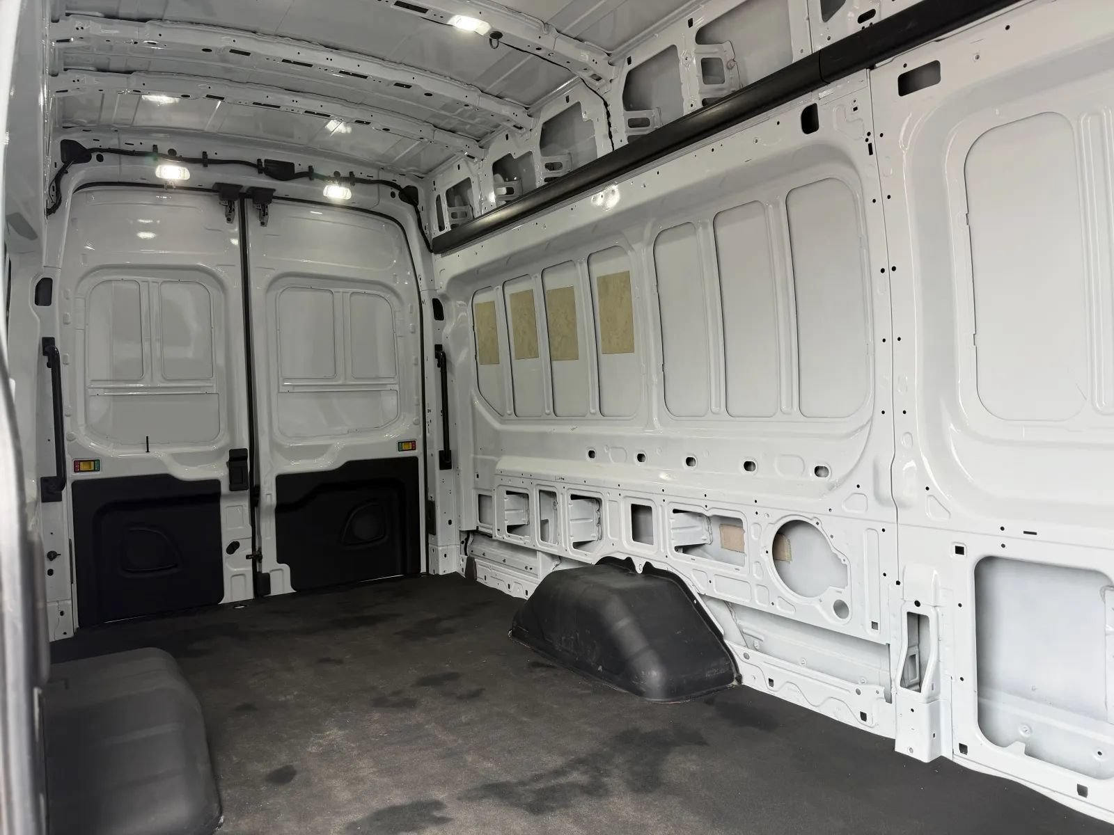 Used 2024 Ford Transit 350 148 High Roof Extended DRW RWD image 32
