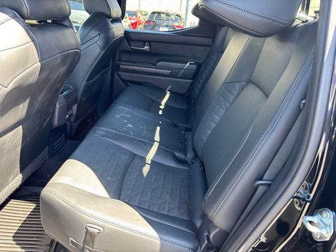 Used 2025 Toyota Tacoma TRD Sport w/ TRD Sport Premium Package AWD/4WD image 11